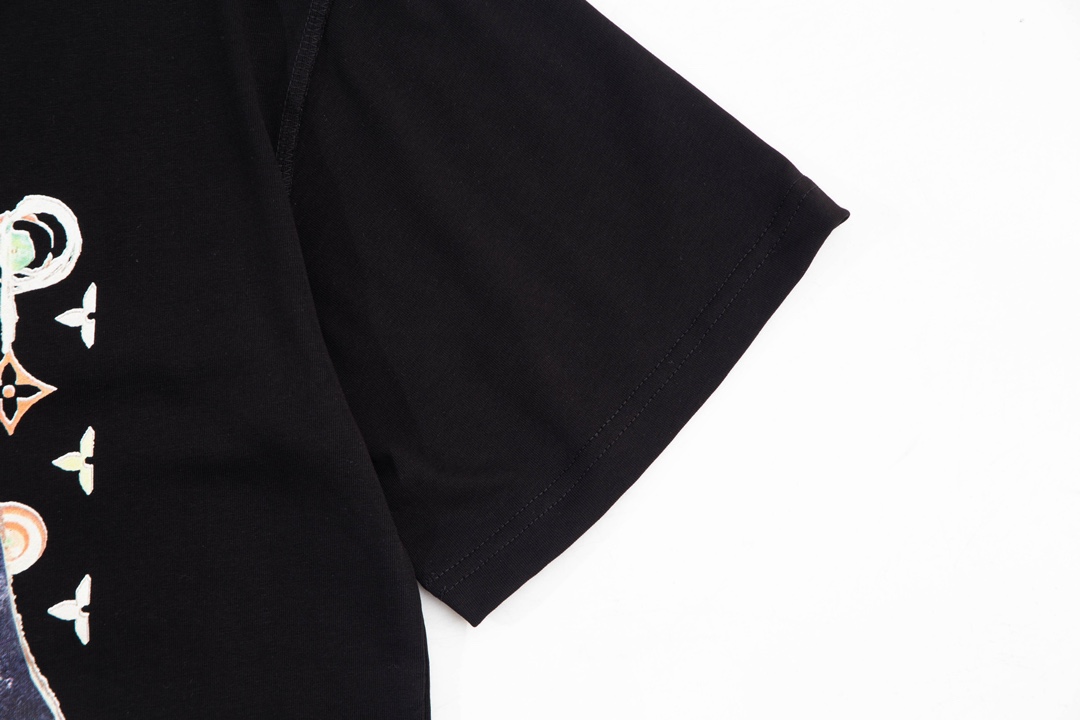 【LOUIS VUITTON 公式旗艦店】ルイヴィトン    Tシャツ ご好評に付き再入荷！