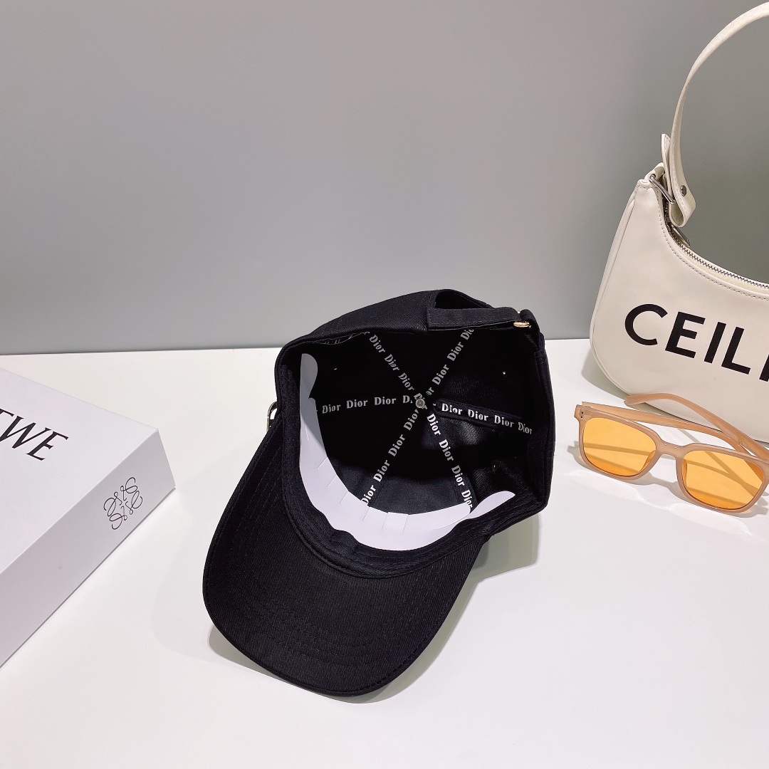 【2024】【DIOR  ディオール】【数量限定】 野球帽 / ハット