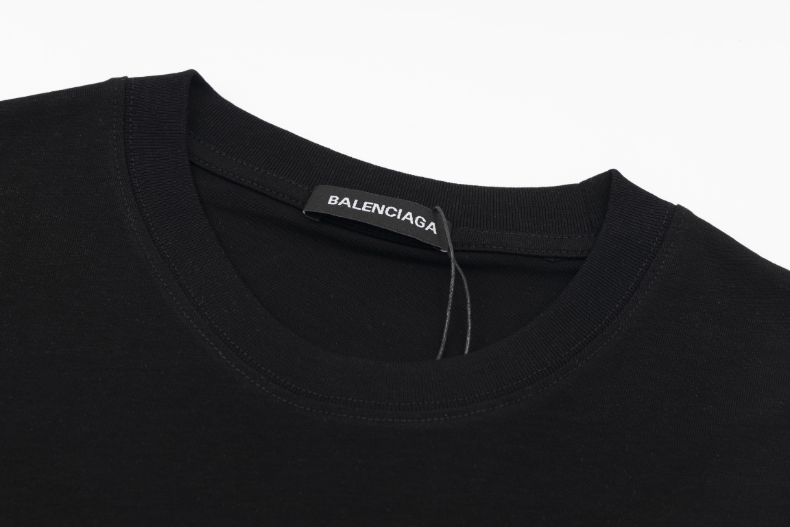 【BALENCIAGA  公式旗艦店】 バレンシアガ    Tシャツご好評に付き再入荷！