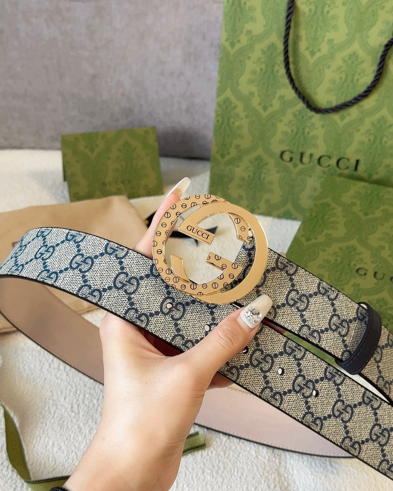 【2024】【GUCCI】(クッチ) 4cmベルト メンズ