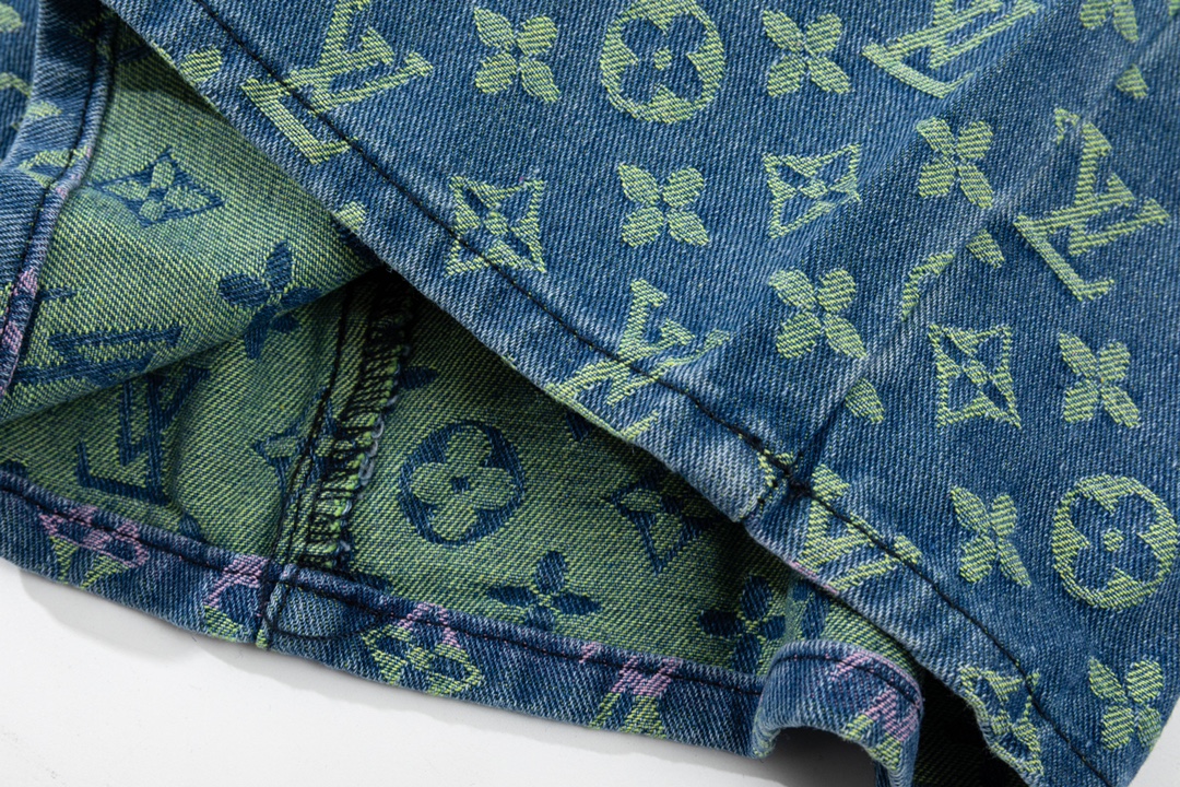 【2024】LV【LOUIS VUITTON   公式旗艦店】ルイヴィトン    ショートパンツ  ご好評に付き再入荷！