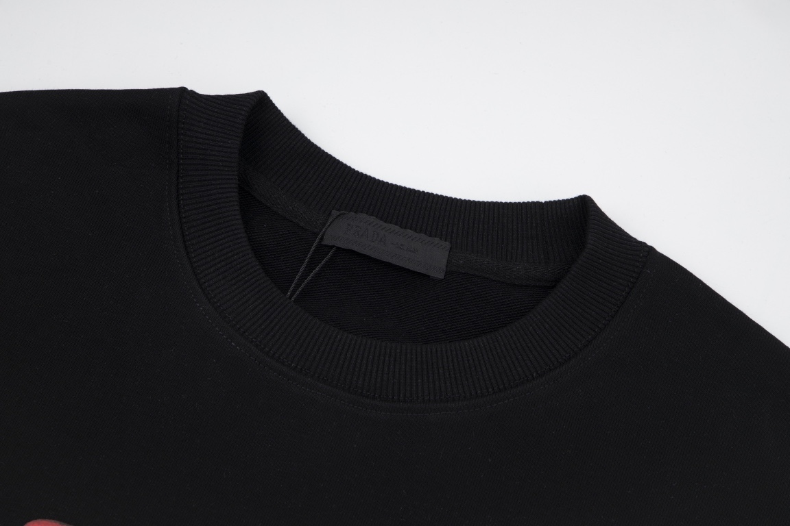 【PRADA  公式旗艦店】プラダ 丸首の衛衣 スウェットご好評に付き再入荷！