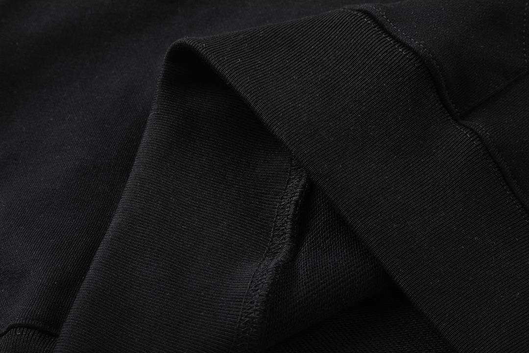 【BURBERRY  公式旗艦店】バーバリー  パーカー スウェットご好評に付き再入荷！