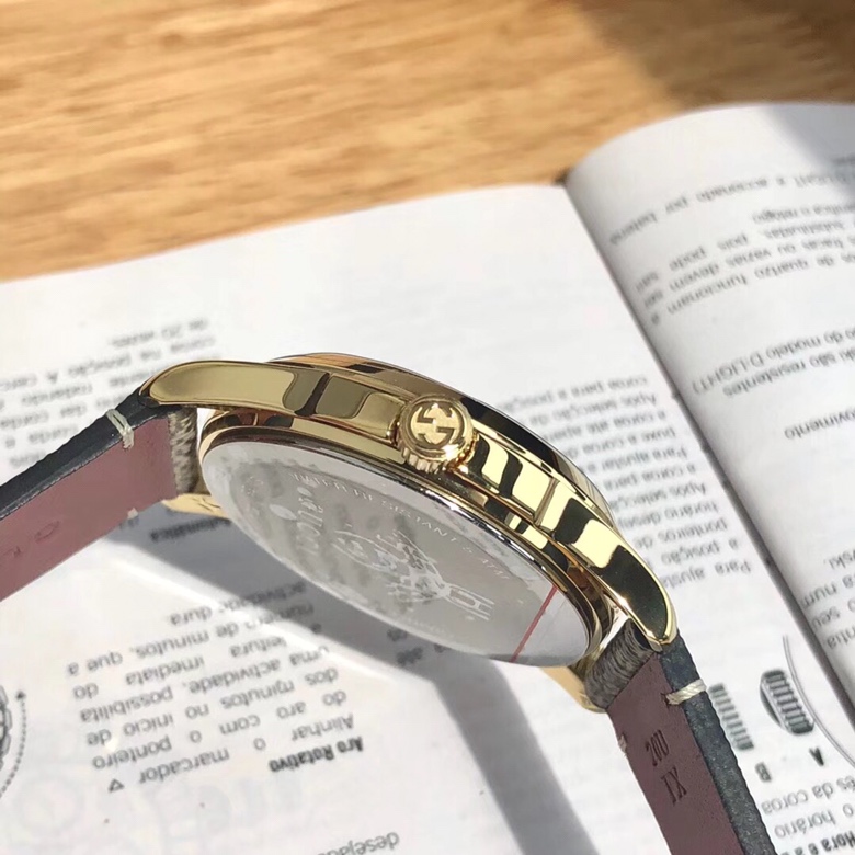 【2024】GUCCI( クッチ)  腕時計 38MM