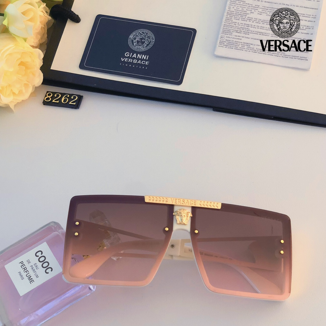 VERSACE(ヴェルサーチ ) サングラス