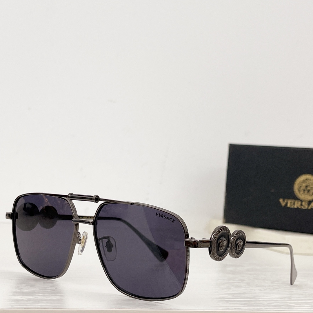 VERSACE(ヴェルサーチ ) サングラス