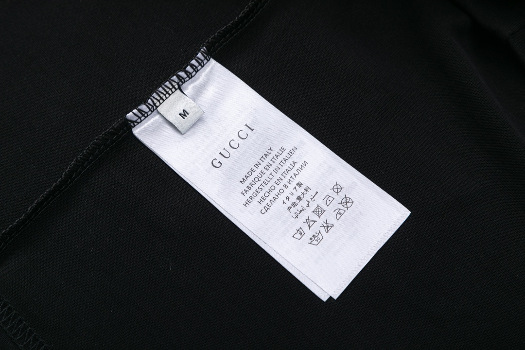 【GUCCI 公式旗艦店】 クッチ   Tシャツご好評に付き再入荷！