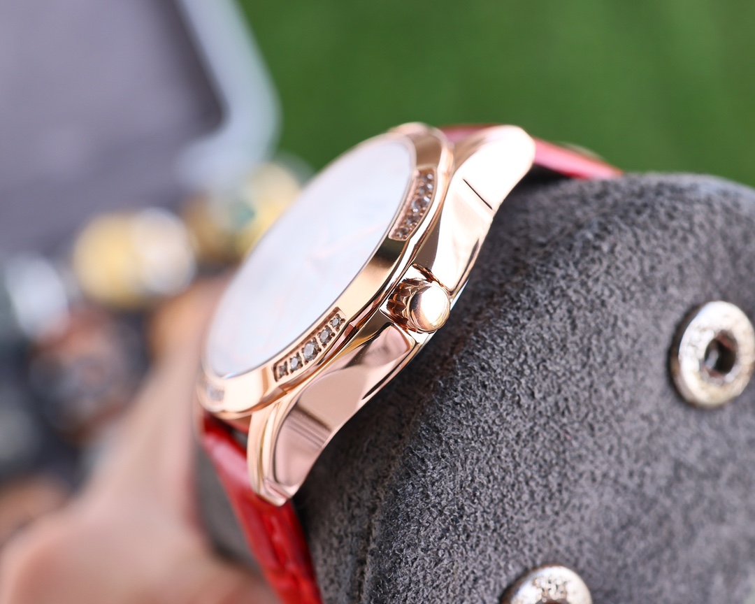 【2024】CHANEL(シャネル)  腕時計35MM