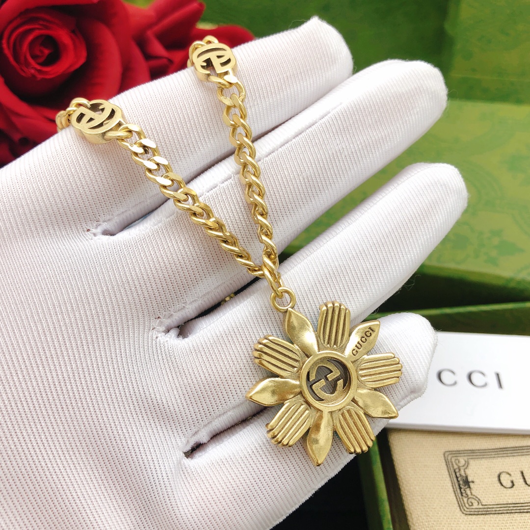 【2024】【GUCCI】ネックレス、新しいネックレス万能シンプルファッションオーナメント