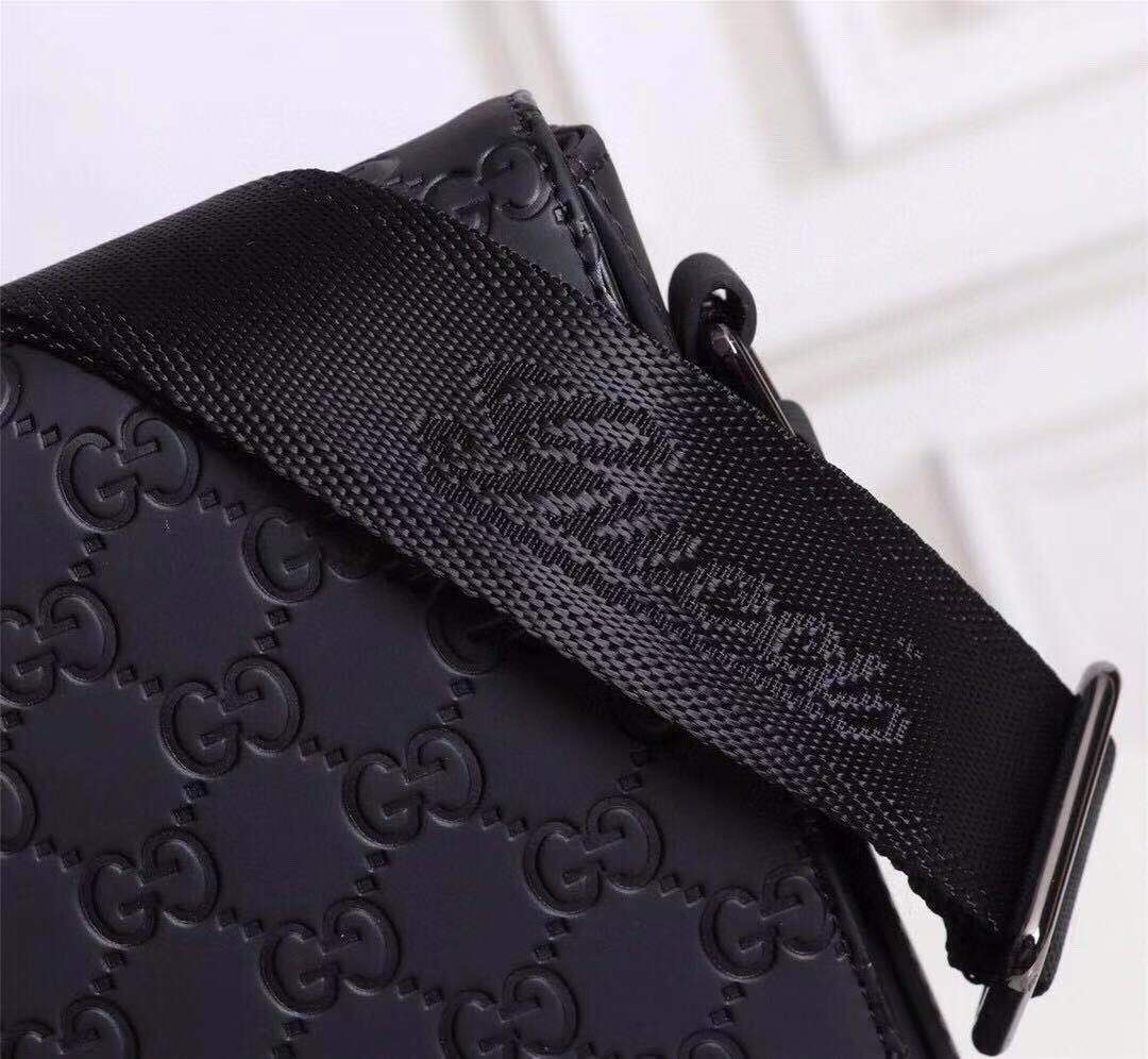 【2024】【GUCCI 公式 旗艦店】クッチ  ショルダーバッグ 当日出荷 好評に付き再入荷！25*27*6CM