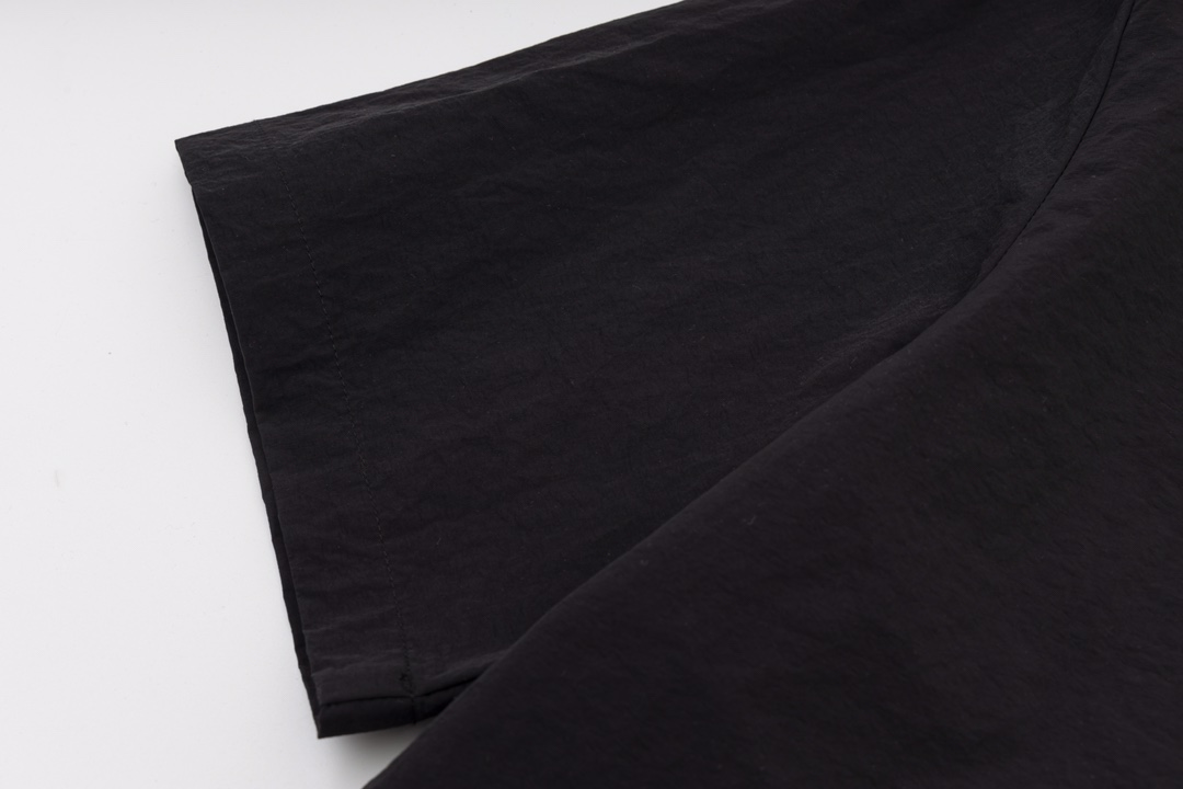 【LOUIS VUITTON 公式旗艦店】ルイヴィトン  半袖シャツ ご好評に付き再入荷！