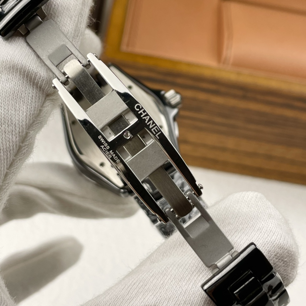 【2025】CHANEL  ( シャネル)  腕時計  36MM