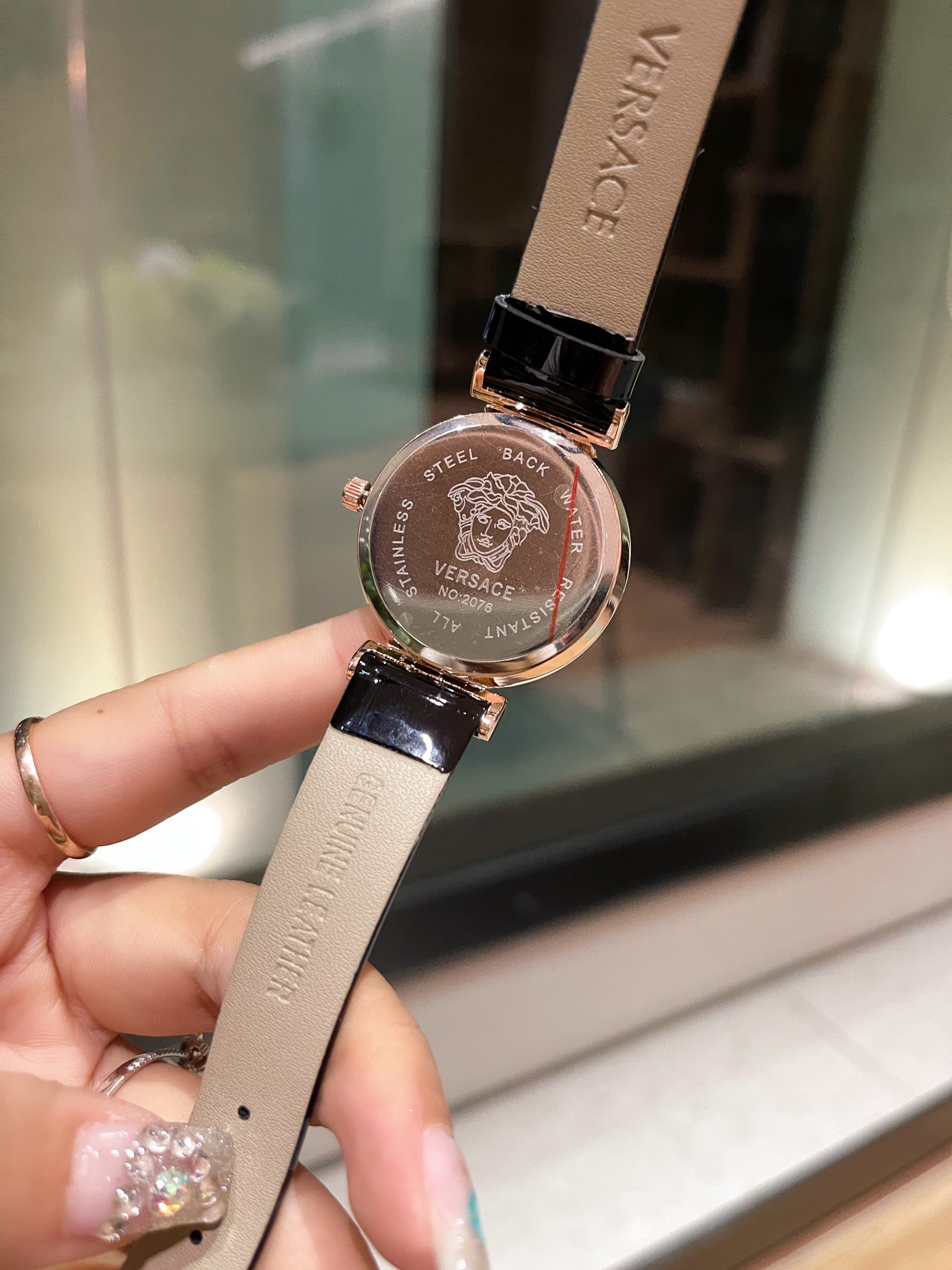 VERSACE  ( ヴェルサーチ)  腕時計 32*10MM