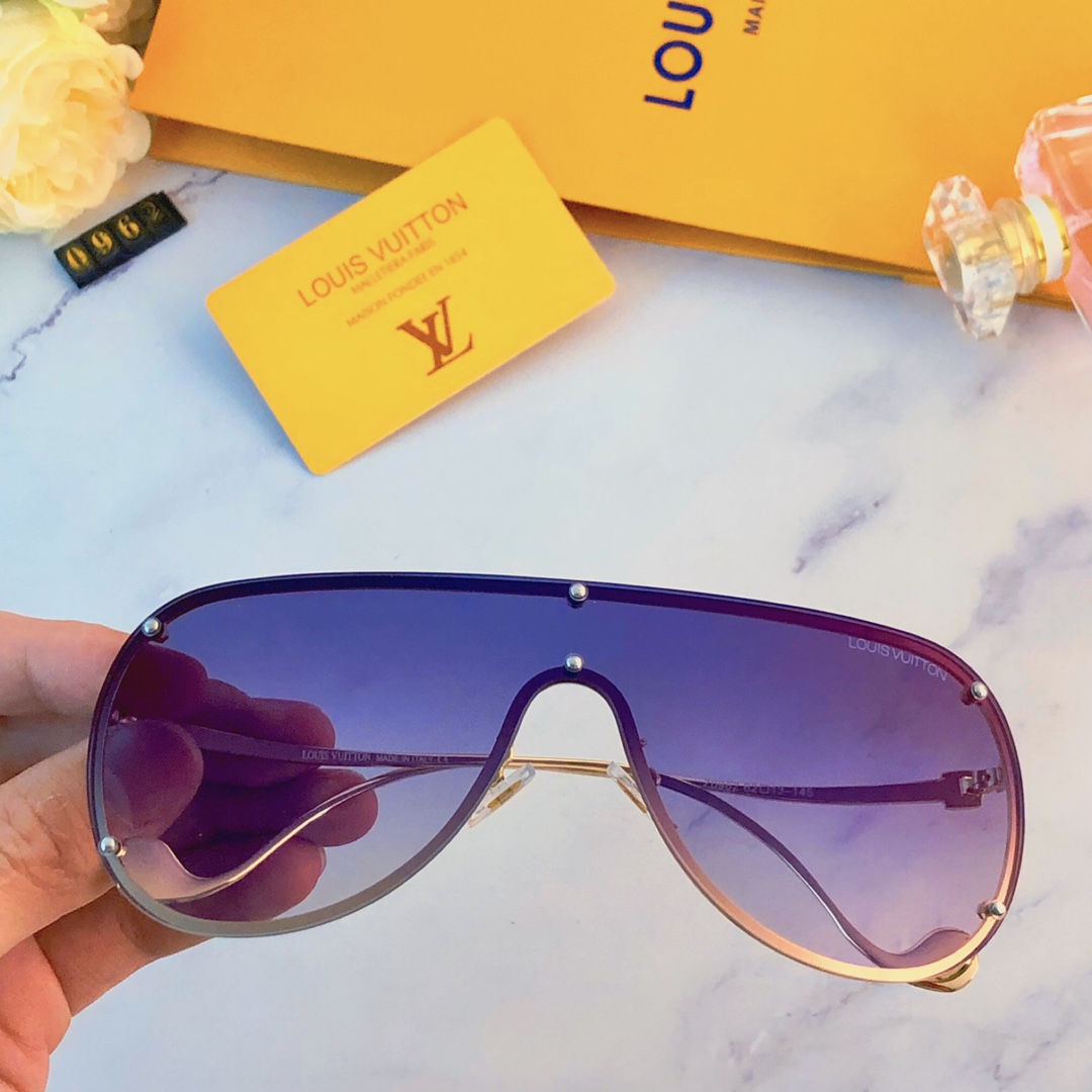 LOUIS VUITTON(ルイヴィトン ) サングラス