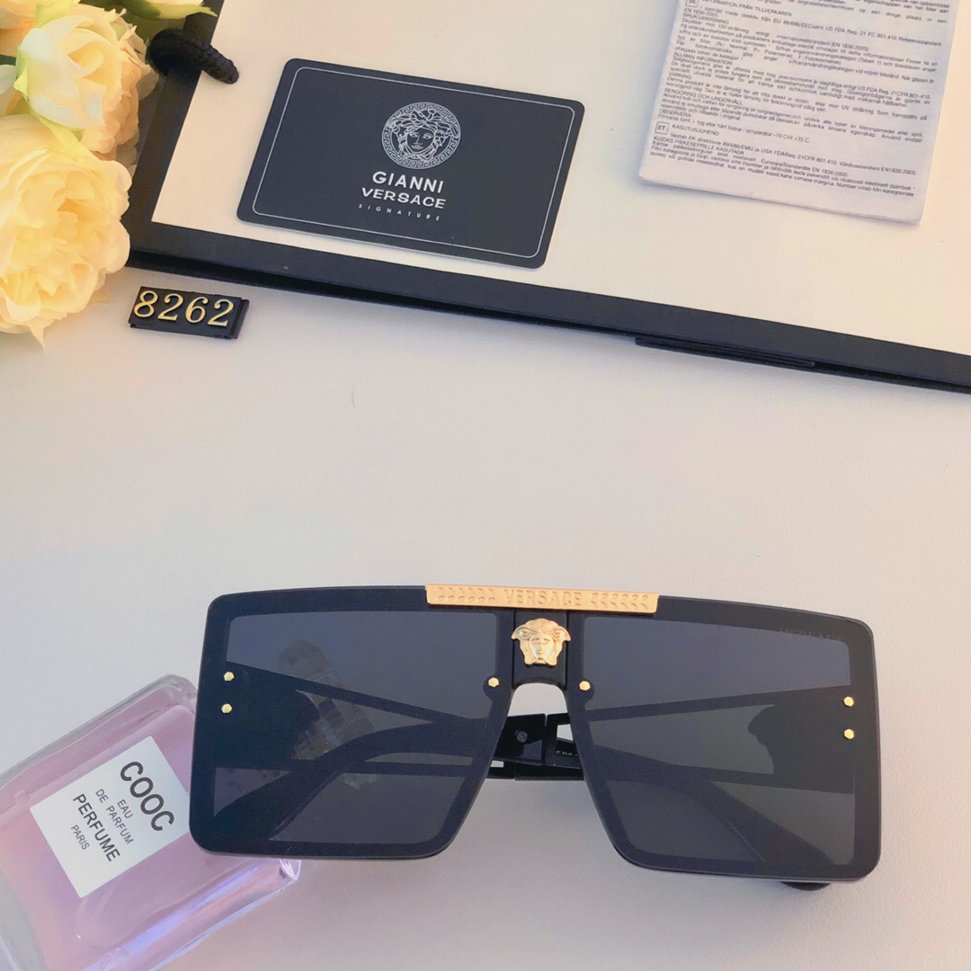 VERSACE(ヴェルサーチ ) サングラス