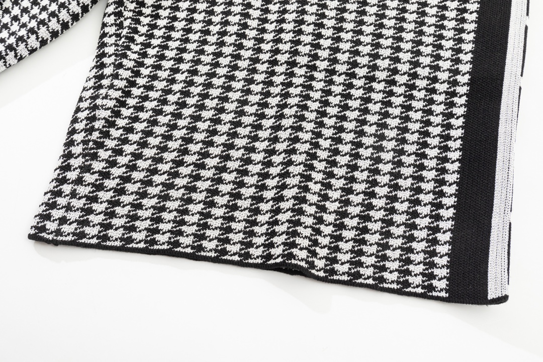 【2024】【FENDI  公式旗艦店】フェンディ   ショートパンツご好評に付き再入荷！