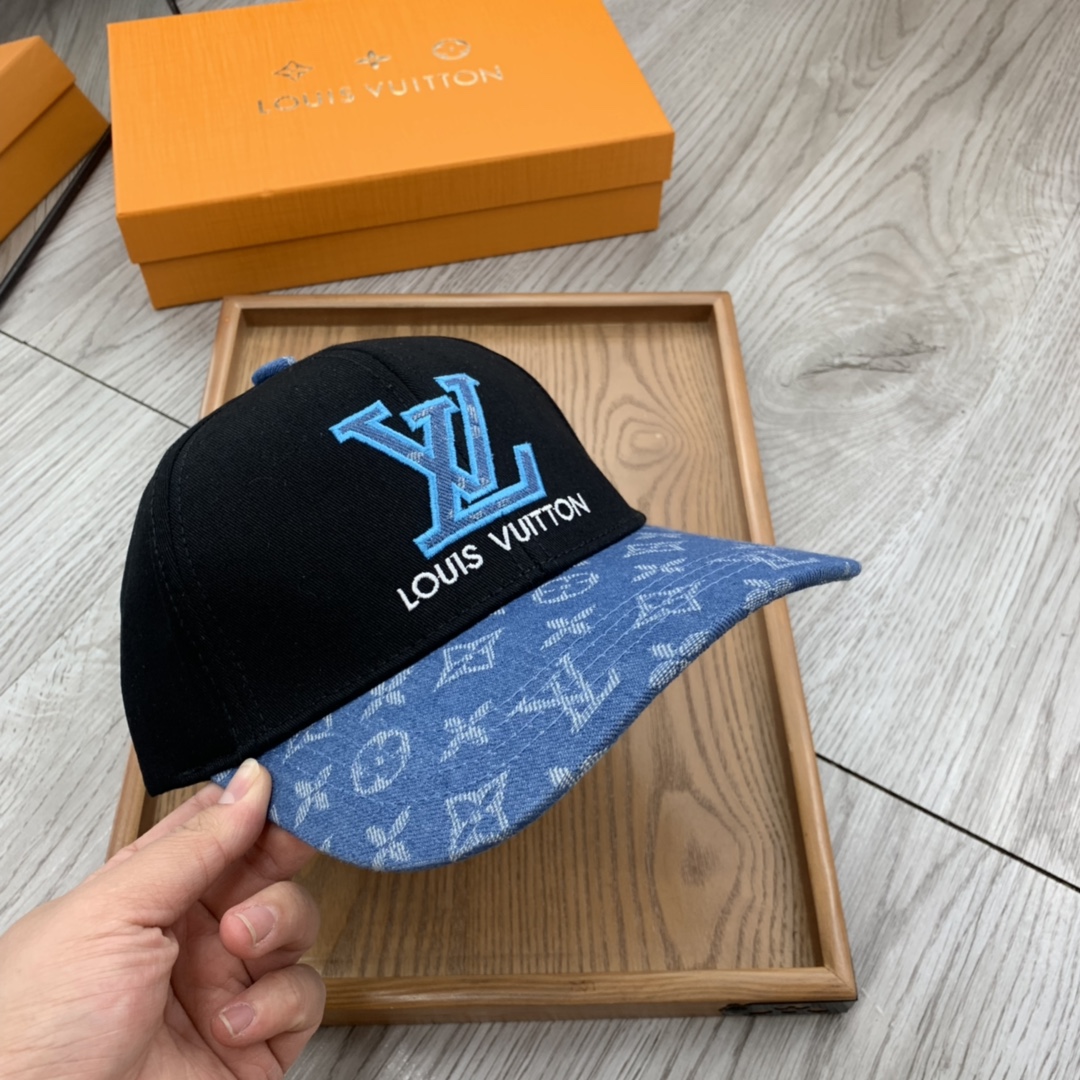 【LOUIS VUITTON  ルイヴィトン】【数量限定】 野球帽 / ハット