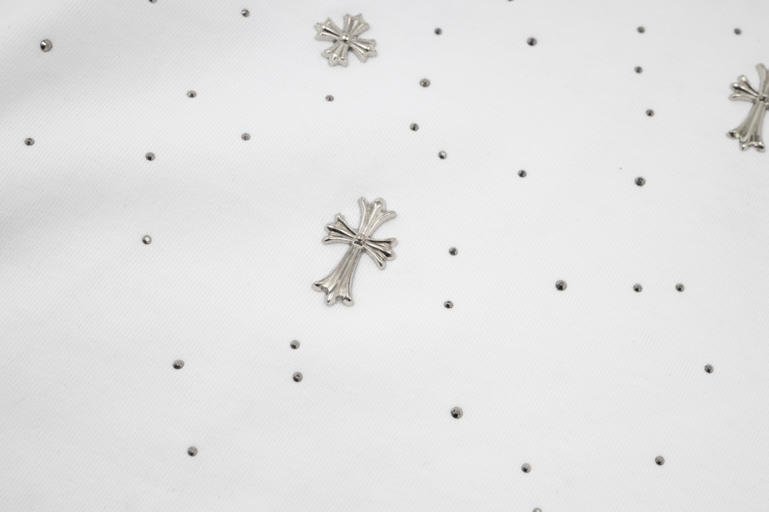 【2024】【CHROME HEARTS  公式旗艦店】クロムハーツ    Tシャツご好評に付き再入荷！