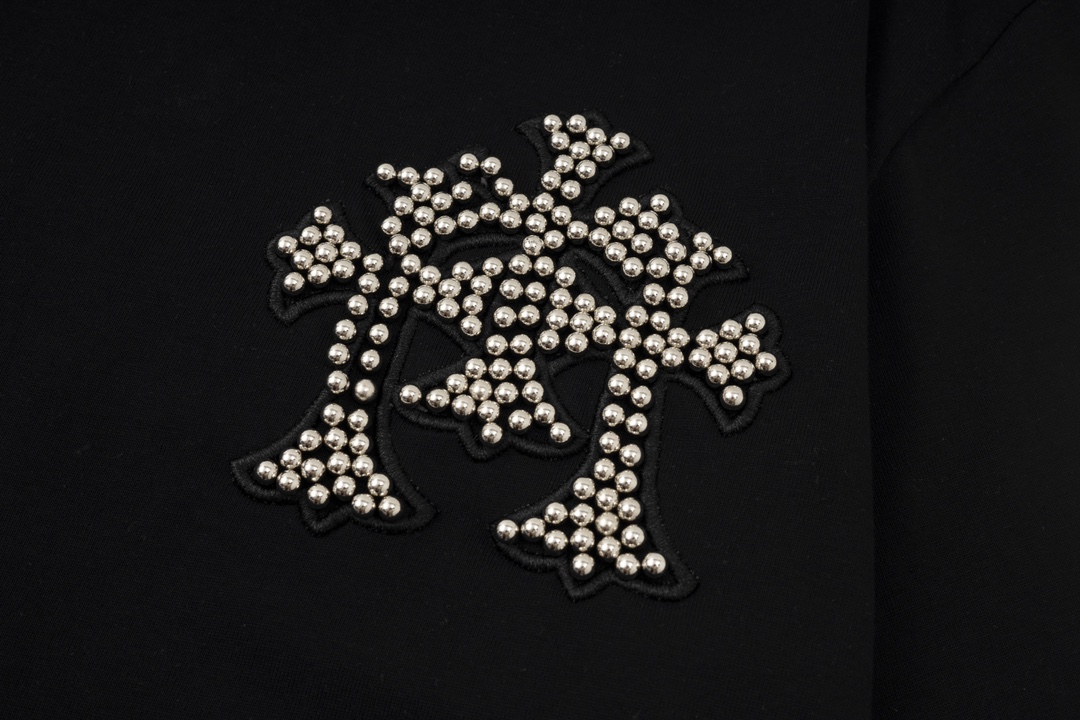 【CHROME HEARTS  公式旗艦店】クロムハーツ    Tシャツご好評に付き再入荷！