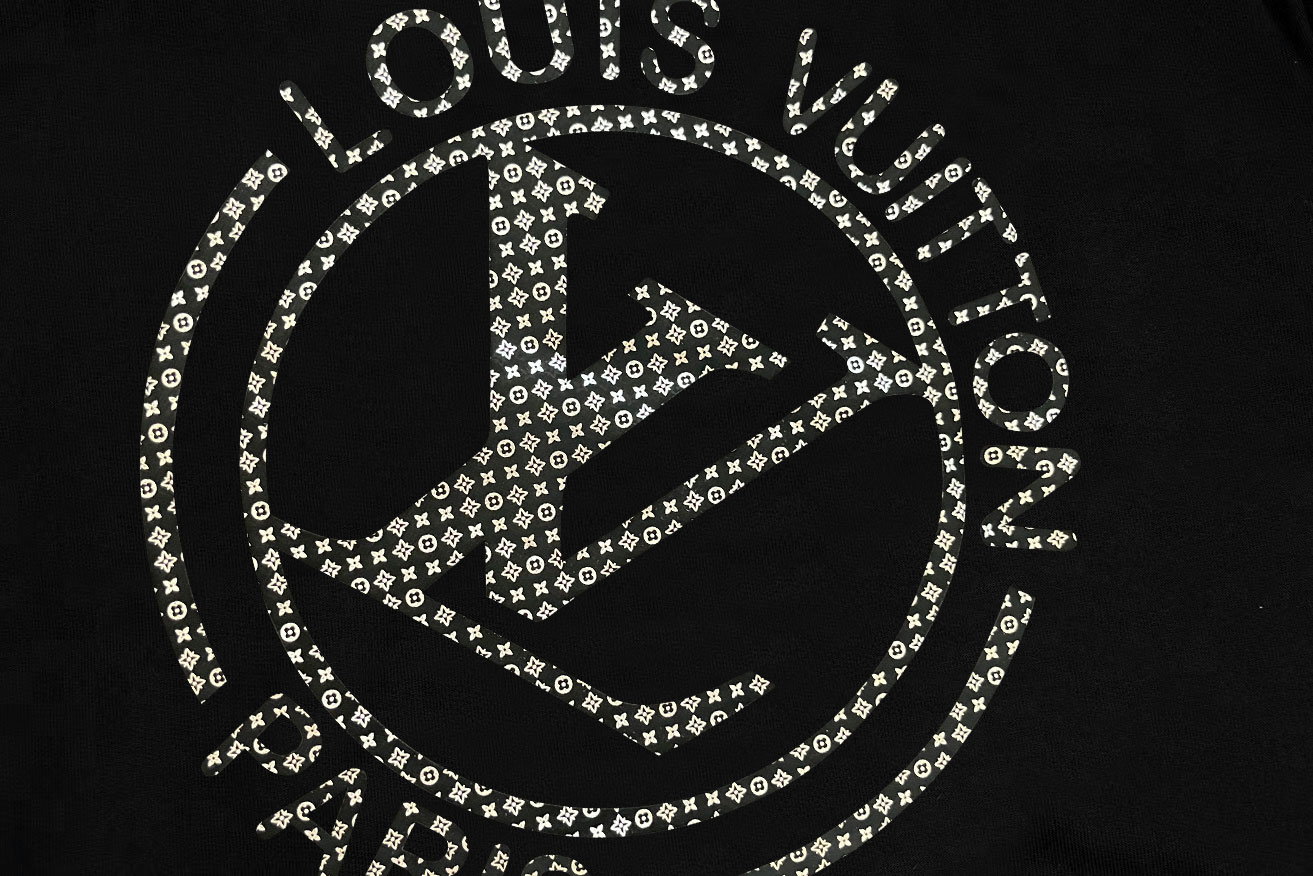 【LOUIS VUITTON  公式旗艦店】ルイヴィトン 丸首の衛衣 スウェット ご好評に付き再入荷！