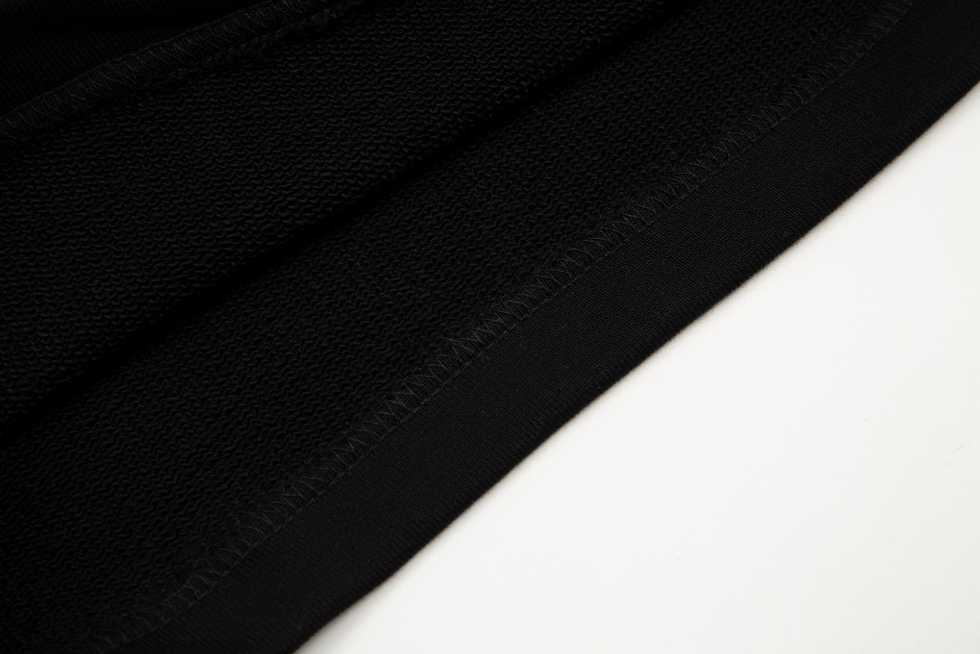 【2024】【BALENCIAGA  公式旗艦店】バレンシアガ     ショートパンツ  ご好評に付き再入荷！