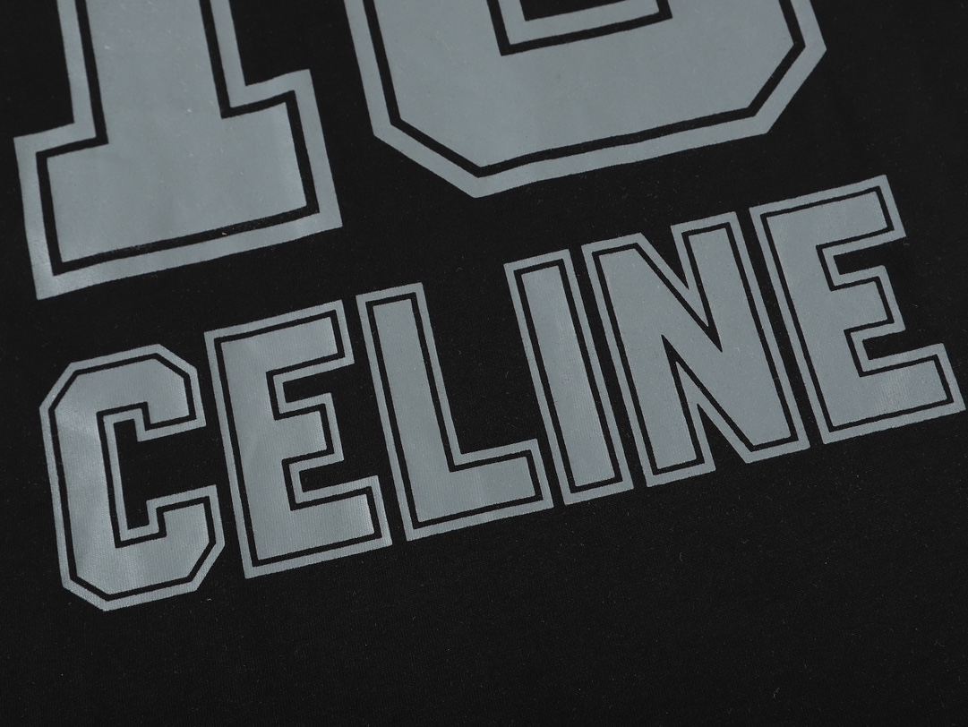 【CELINE  公式旗艦店】セリーヌ  Tシャツ ご好評に付き再入荷！
