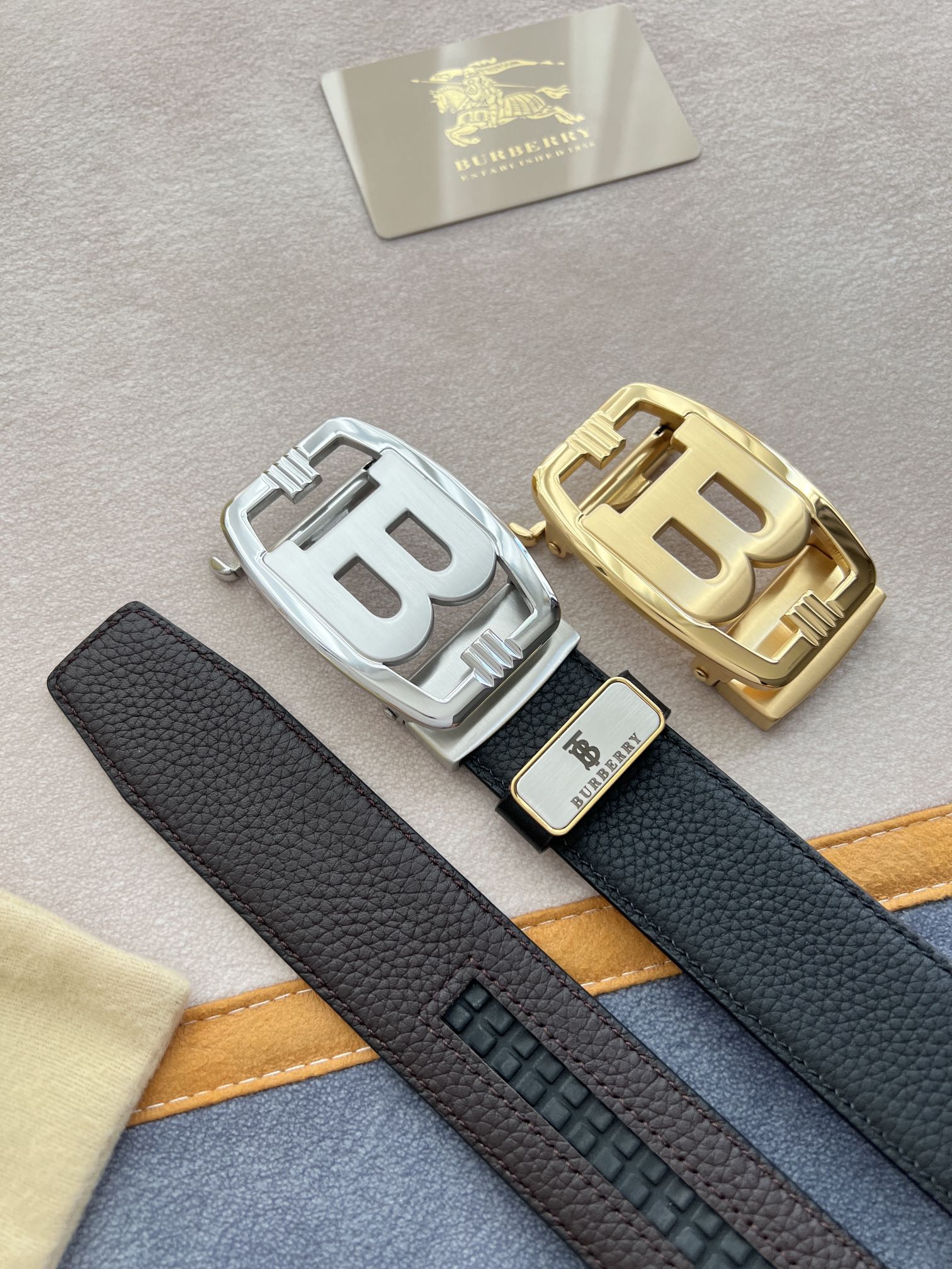 【2024】【BURBERRY】(バーバリー) 3.5cm   ベルト メンズ