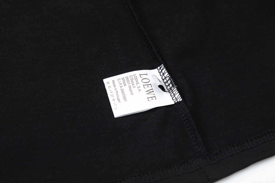 【2024】【LOEWE 公式旗艦店】ロエベ    Tシャツご好評に付き再入荷！