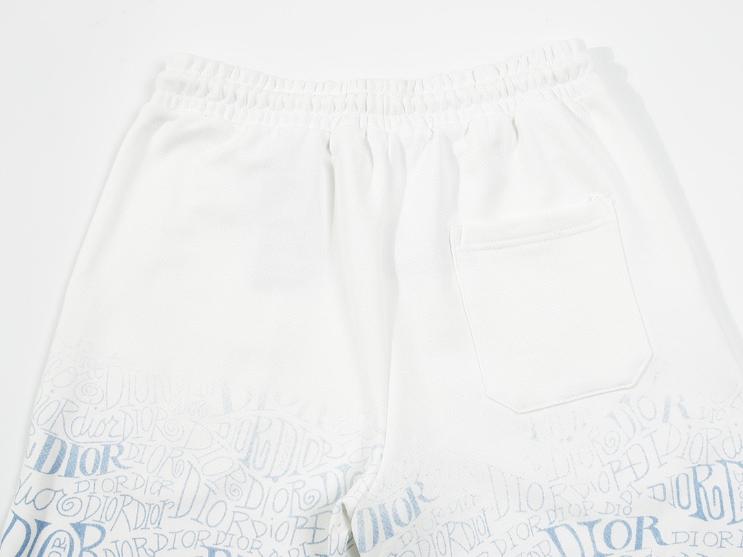 【 DIOR  公式旗艦店】 ディオール   ショートパンツ  ご好評に付き再入荷！