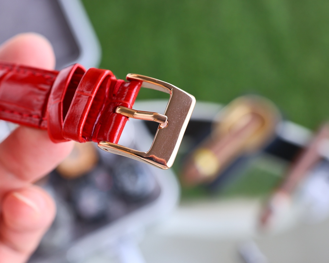 【2024】CHANEL(シャネル)  腕時計35MM