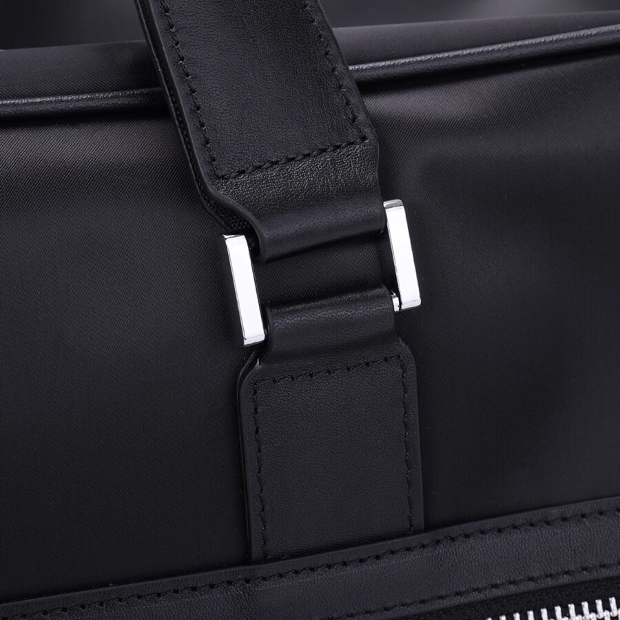 【PRADA  公式旗艦店】プラダ  旅行かばん  当日出荷 好評に付き再入荷！44*28*18CM