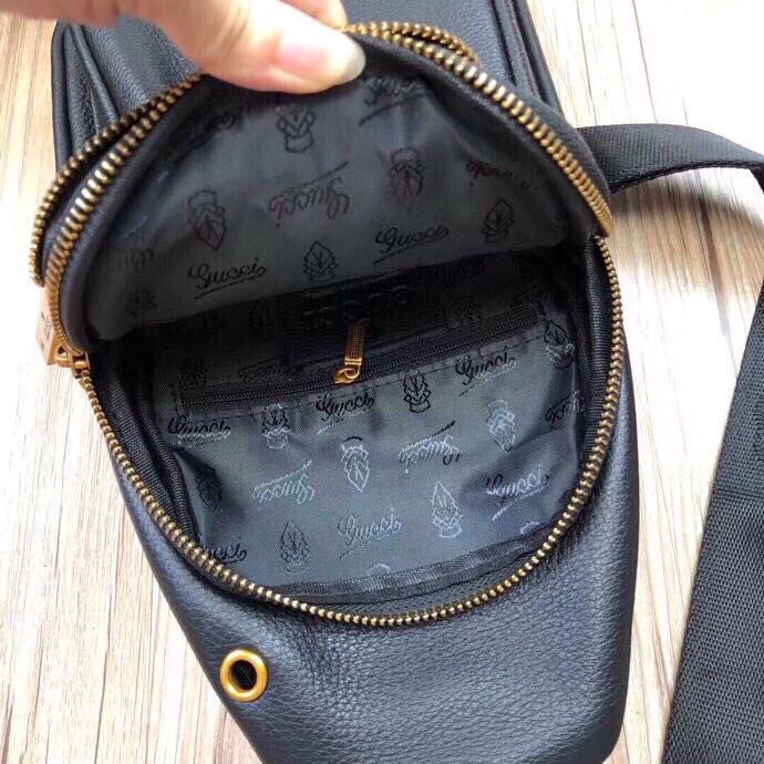 【GUCCI 公式 旗艦店】クッチ  胸ポケット 当日出荷 好評に付き再入荷！28*18*7CM