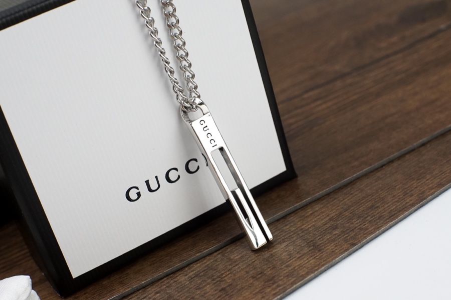【GUCCI】ネックレス、新しいネックレス万能シンプルファッションオーナメント