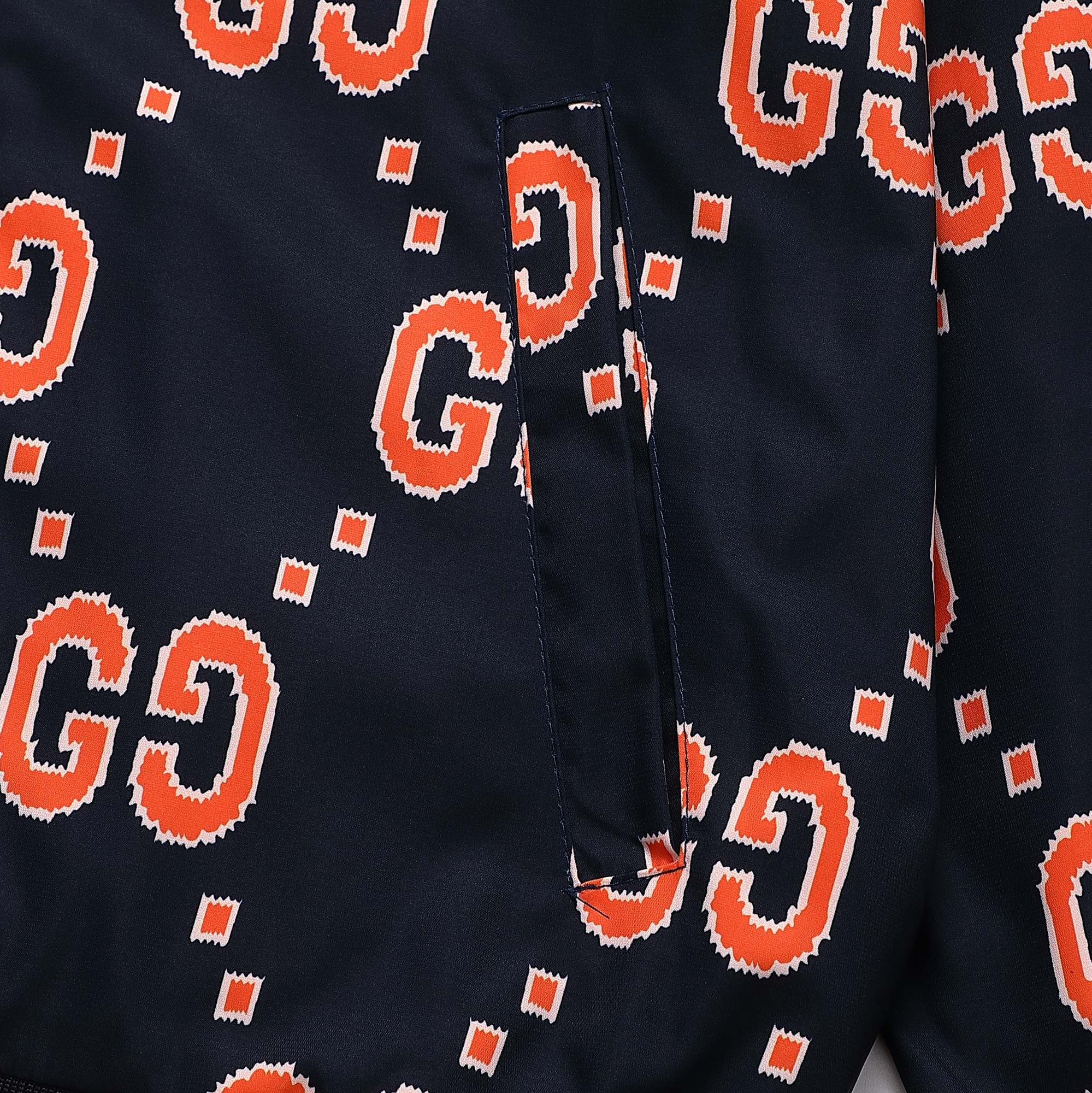 【GUCCI  公式旗艦店】グッチ ジャケット着好評に付き再入荷！