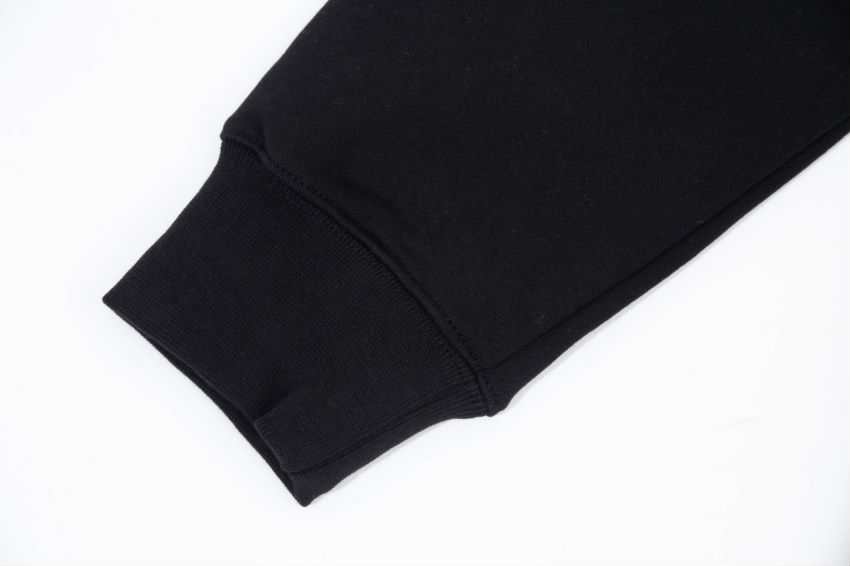 【FENDI  公式旗艦店】フェンディ丸首の衛衣 スウェット ご好評に付き再入荷！