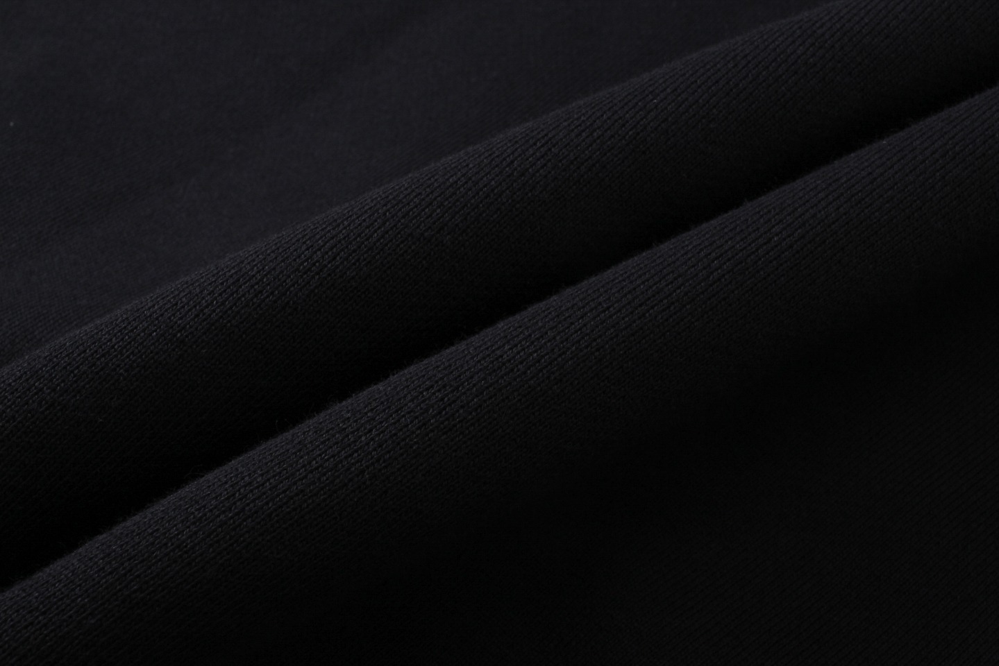 【2024】【BURBERRY  公式旗艦店】バーバリー丸首の衛衣 スウェットご好評に付き再入荷！