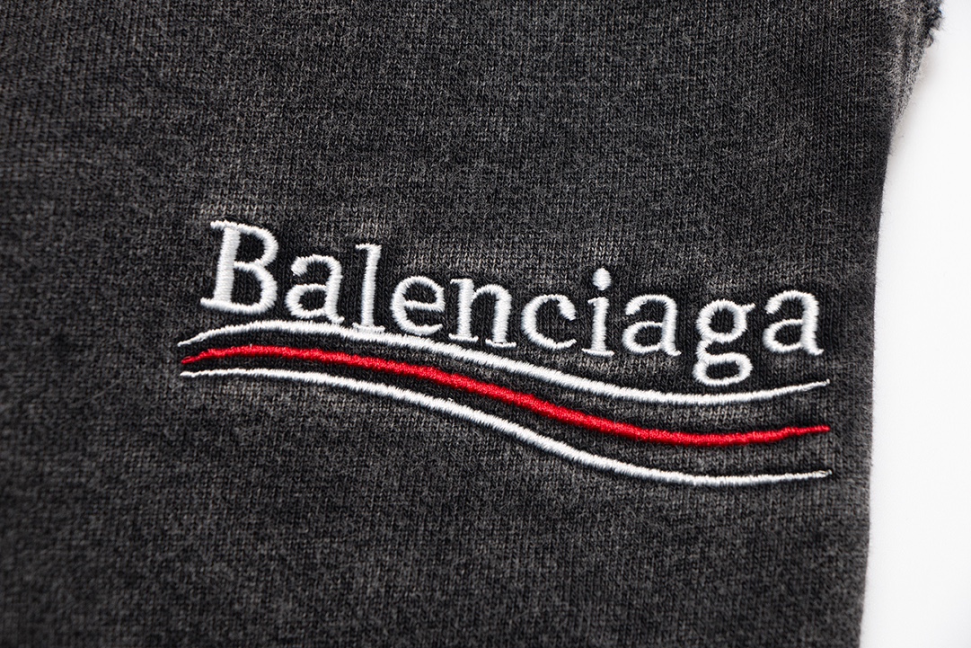 【2024】【BALENCIAGA   公式旗艦店】バレンシアガ    ショートパンツ  ご好評に付き再入荷！
