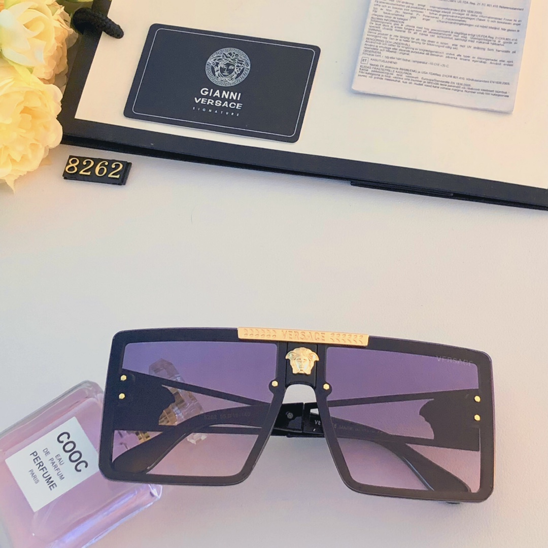VERSACE(ヴェルサーチ ) サングラス