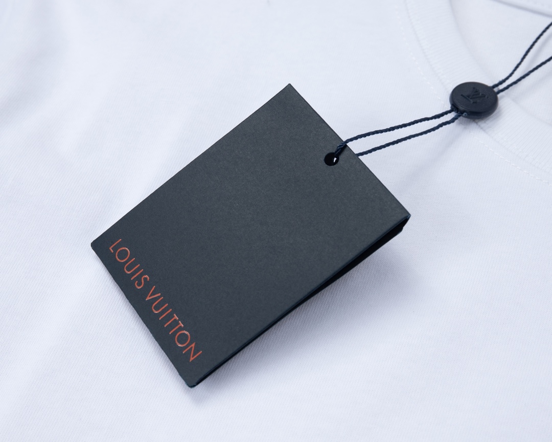 【2024】【LOUIS VUITTON  公式旗艦店】ルイヴィトン   Tシャツ ご好評に付き再入荷！