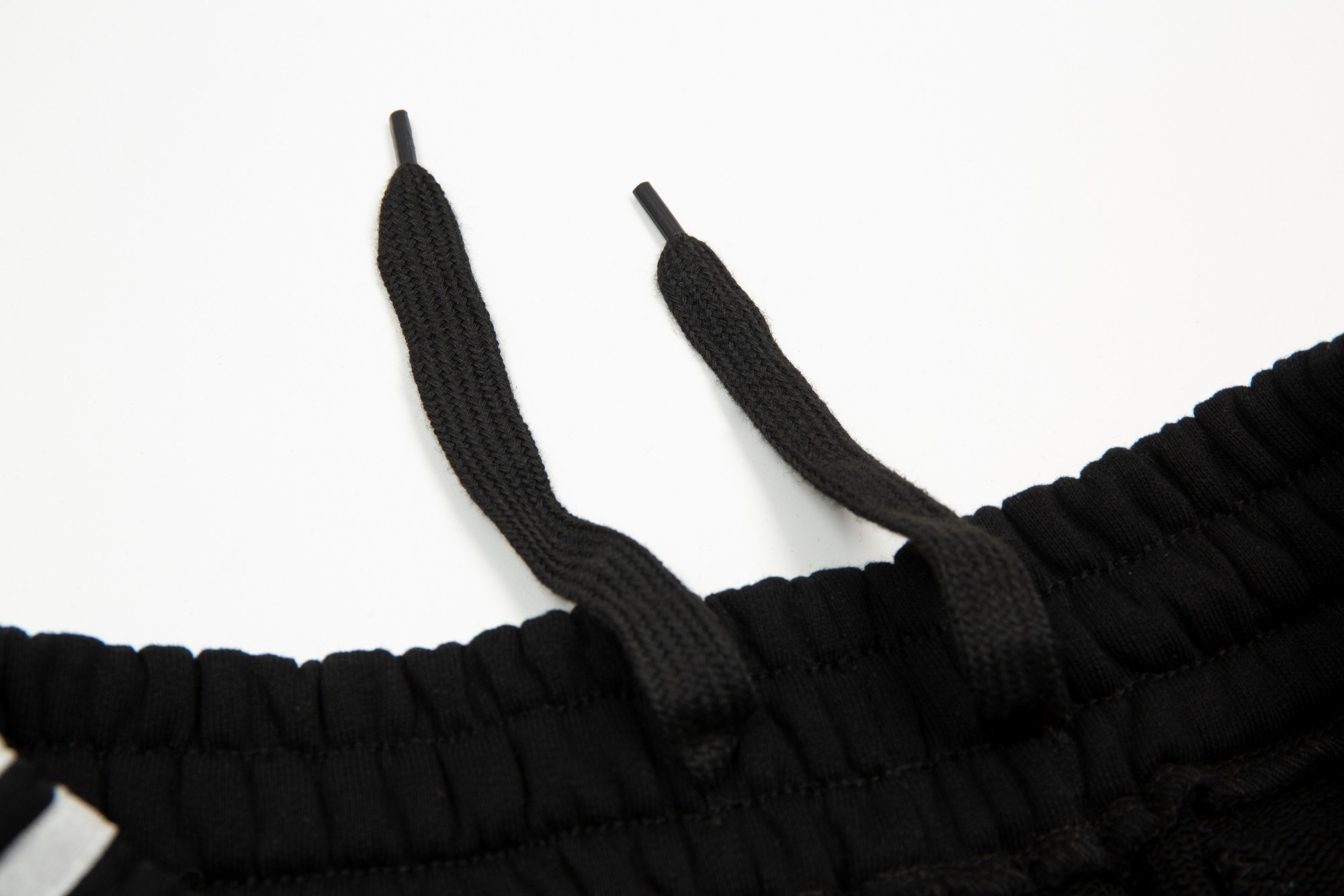 【2024】【BALENCIAGA  公式旗艦店】バレンシアガ     ショートパンツ  ご好評に付き再入荷！