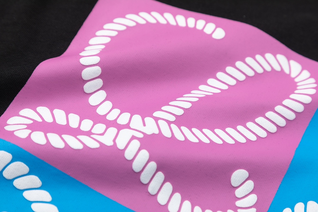 【LOEWE 公式旗艦店】ロエベ    Tシャツご好評に付き再入荷！