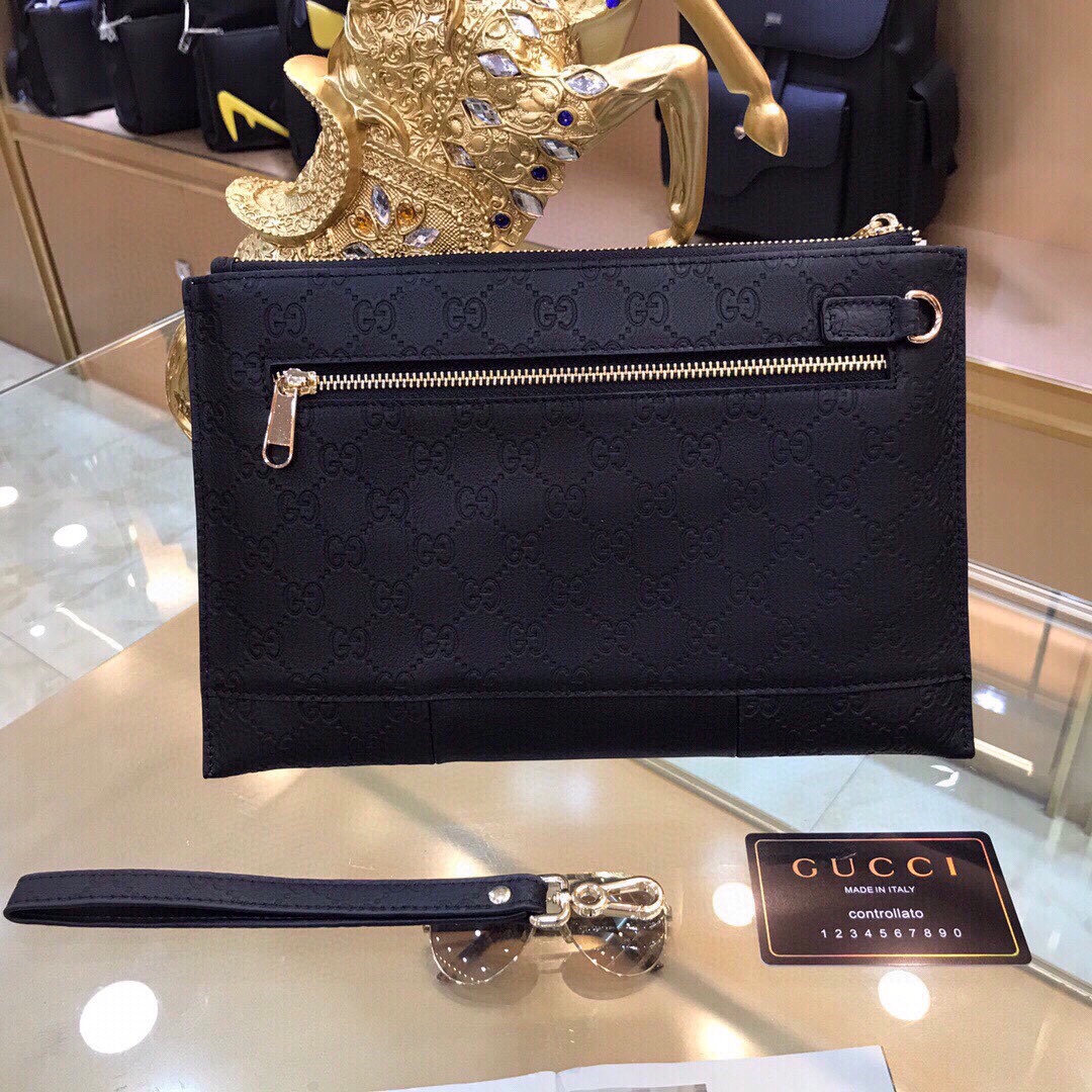 【2024】【GUCCI 公式 旗艦店】クッチ  クラッチバッグ 当日出荷 好評に付き再入荷！29*19CM