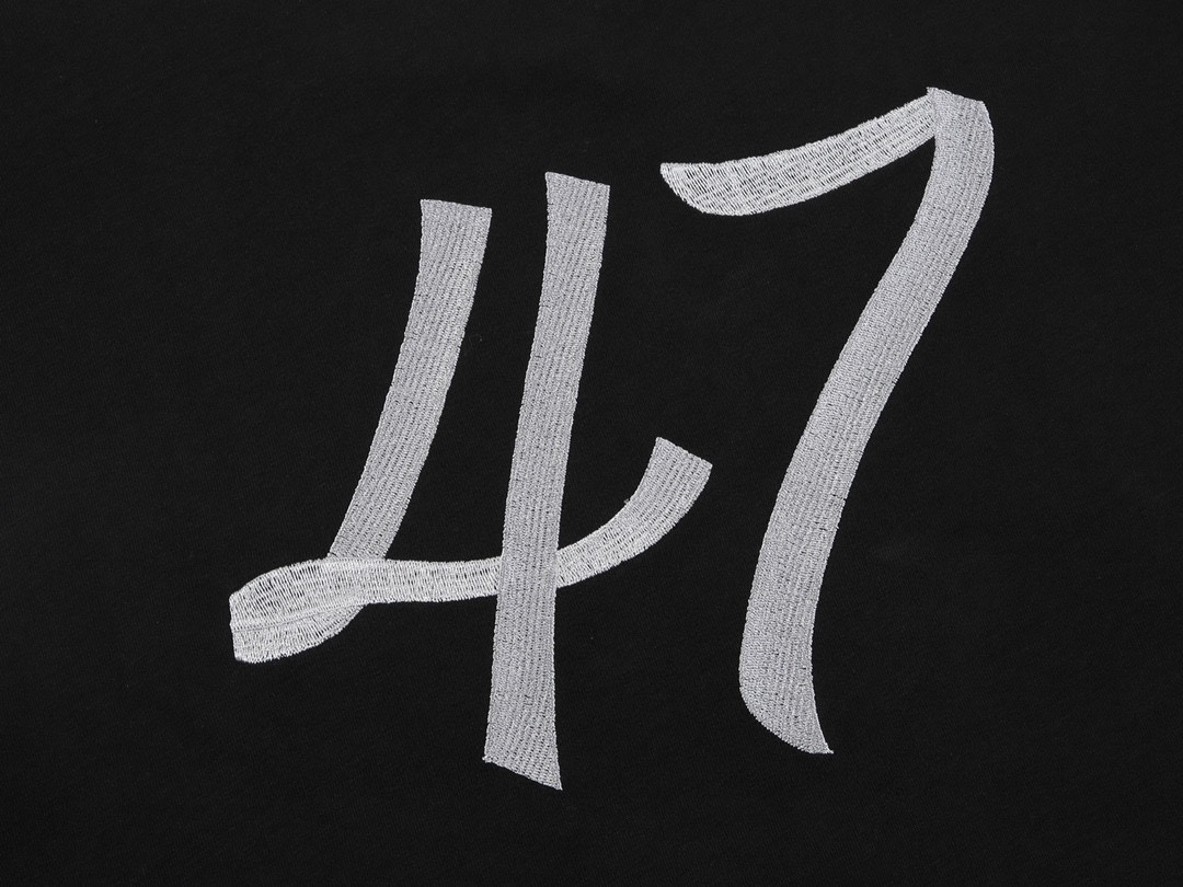 【DIOR 公式旗艦店】ディオール    Tシャツ ご好評に付き再入荷！