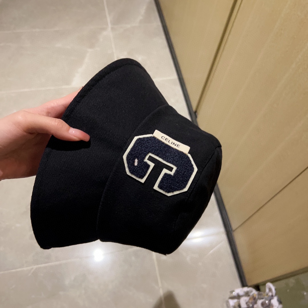 CELINE(セリーヌ)フィッシャーマンズハット