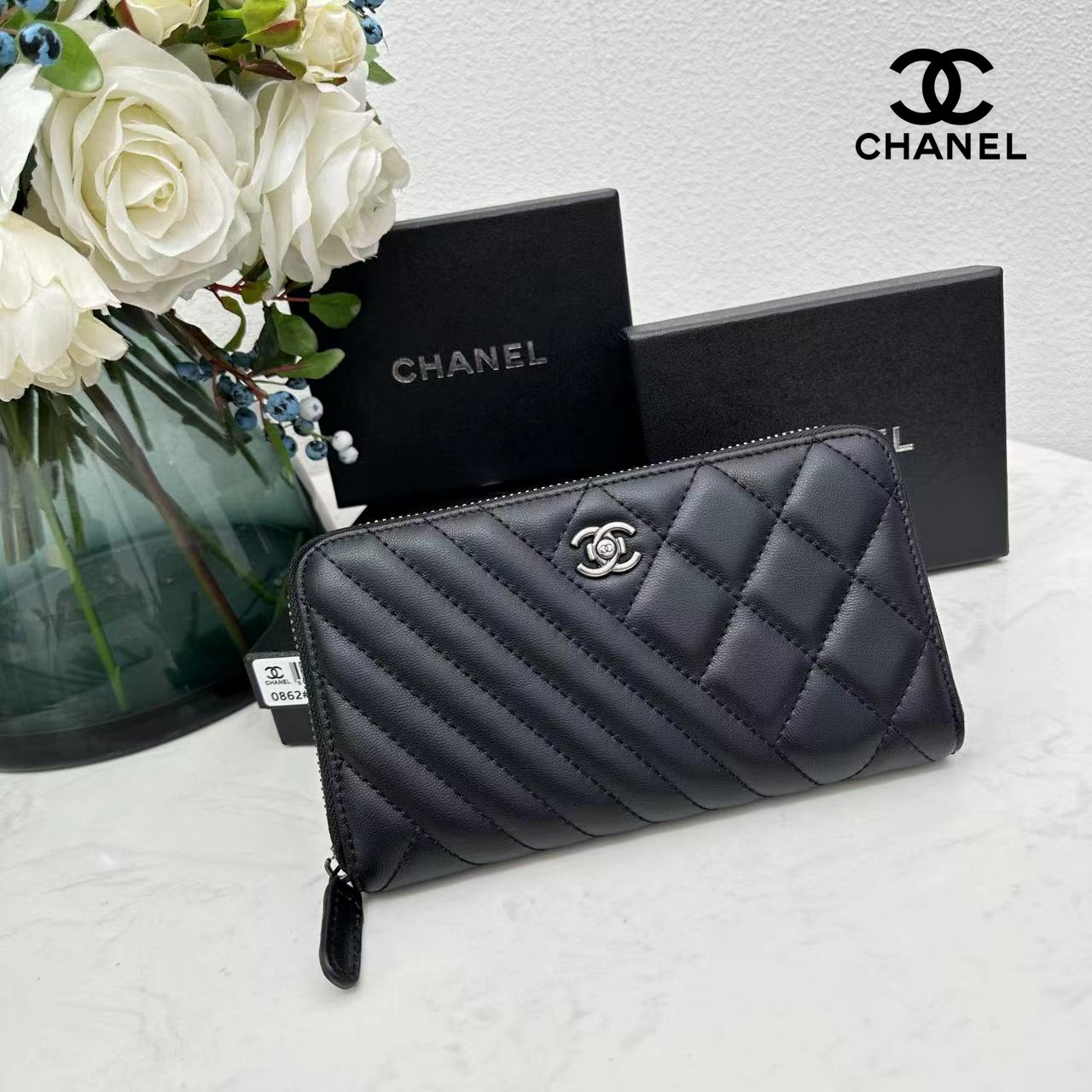 【CHANEL公式 旗艦店】シャネル 財布 当日出荷 好評に付き再入荷！19CM