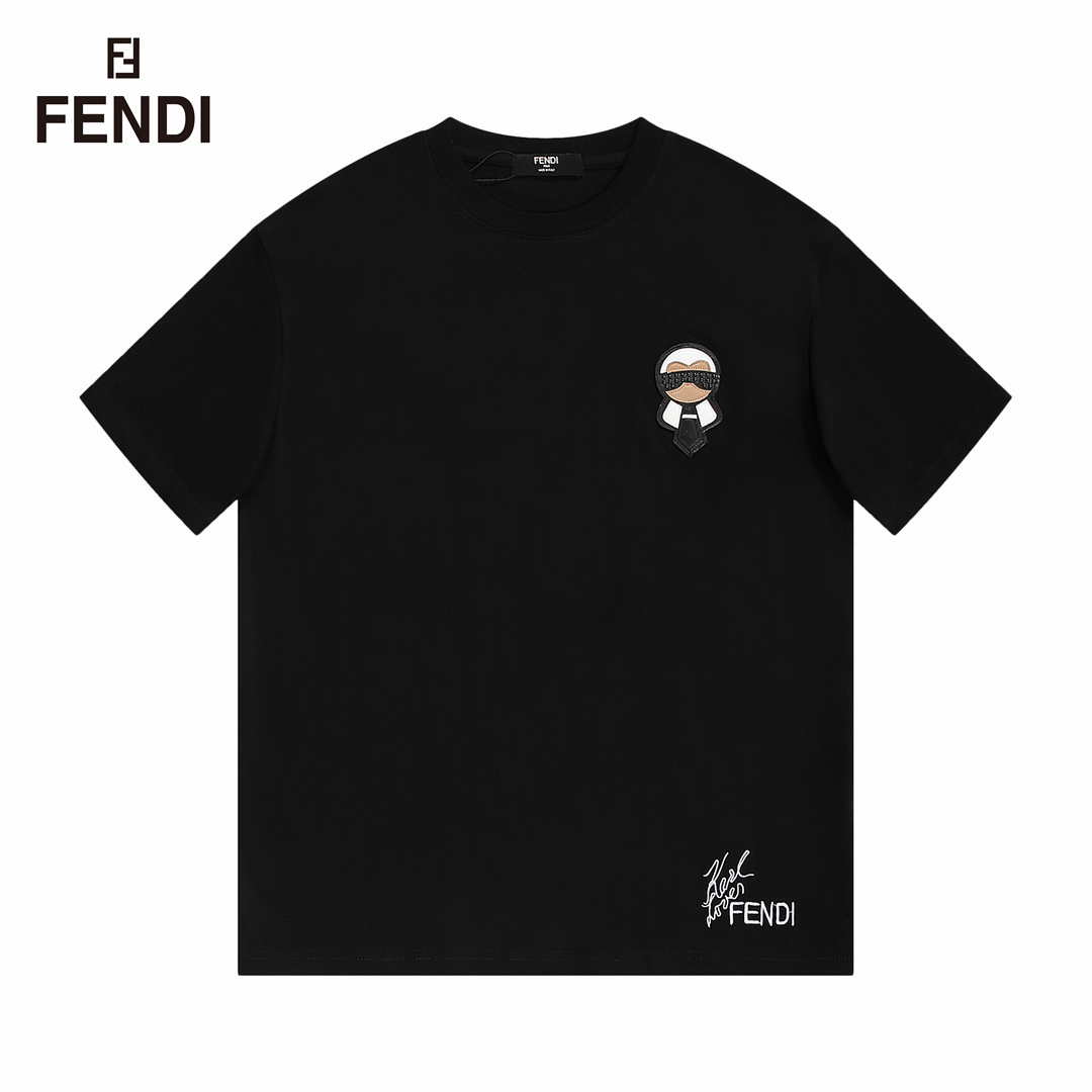 【 FENDI   公式旗艦店】フェンディ   Tシャツ ご好評に付き再入荷！