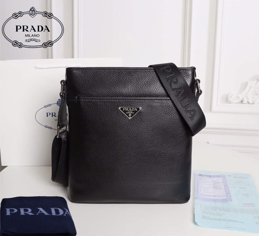 【2024】【PRADA 公式旗艦店】プラダ   ショルダーバッグ 当日出荷 好評に付き再入荷！25*27*5CM