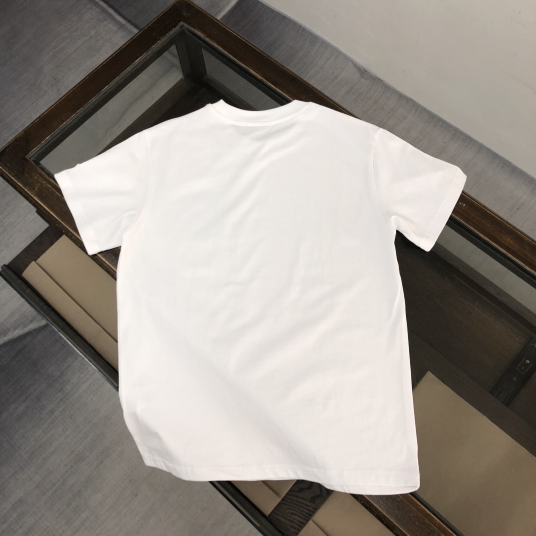 MONCLER モンクレール　2023　半袖シャツ　Tシャツ　長く着て変形しにくい　シンプルの風格　ファッション　かっこいい　白　黒　男女兼用