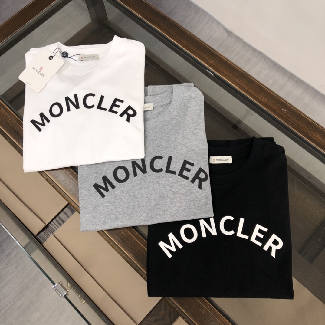 MONCLER モンクレール　2023　半袖シャツ　Tシャツ　長く着て変形しにくい　シンプルの風格　ファッション　かっこいい　白　黒　グレー　男女兼用