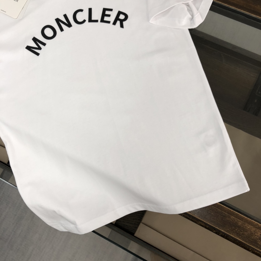 MONCLER モンクレール　2023　半袖シャツ　Tシャツ　長く着て変形しにくい　シンプルの風格　ファッション　かっこいい　白　黒　グレー　男女兼用